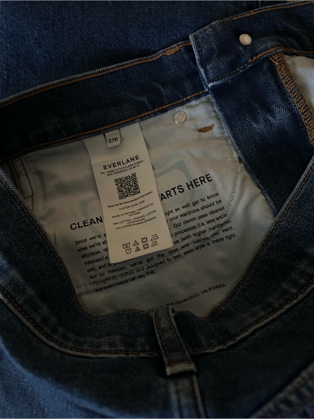 Everlane Super Soft Relaxed Jean — Whisper Blue Wash | 27R | NWOT - Picture 5 of 5